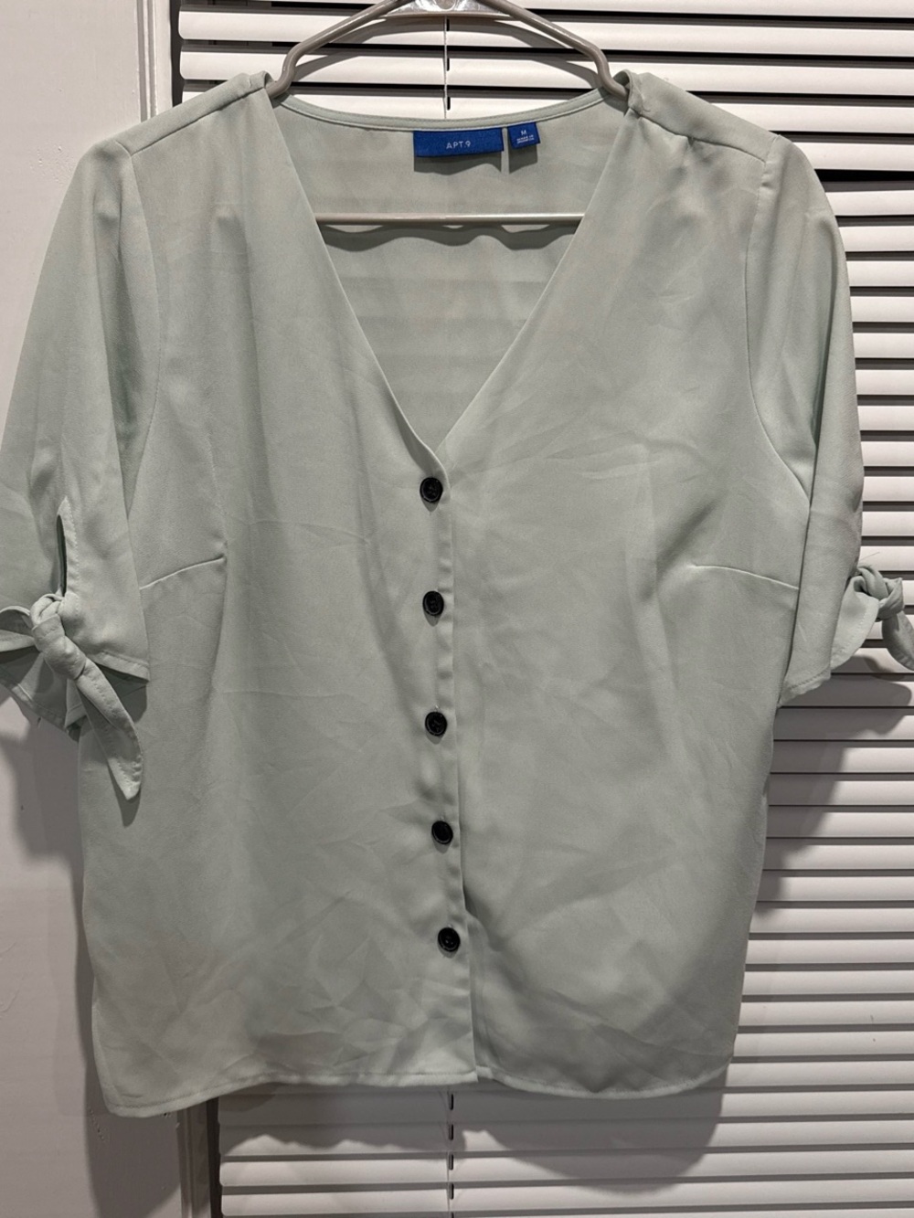 Apt. 9 Light Mint Button-Front Tie-Sleeve Blouse